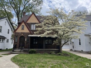 Building Photo - 3716 Rushland Ave