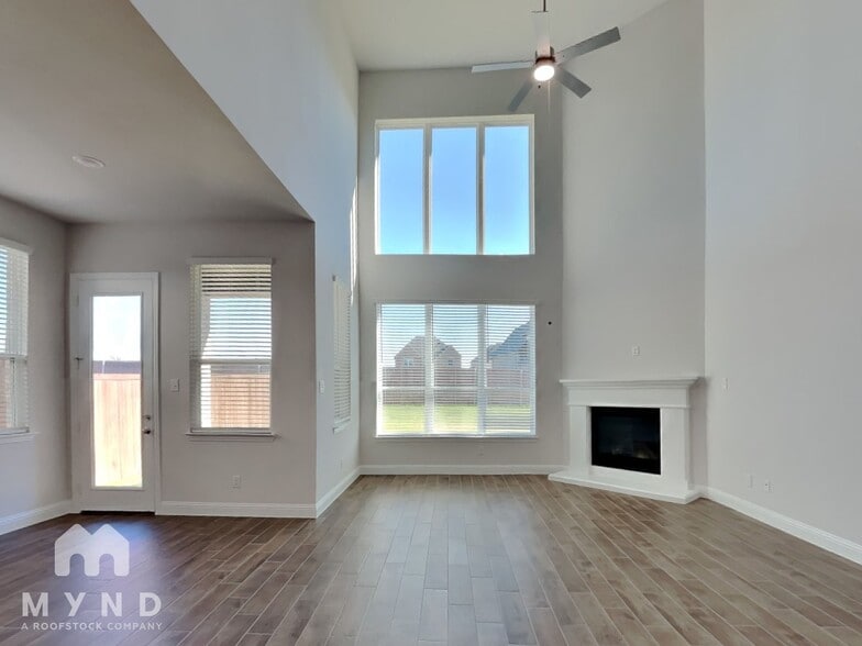 Building Photo - 1032 Joseph Ct