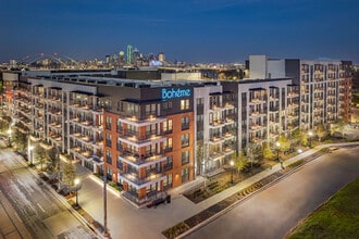 Building Photo - The Boheme