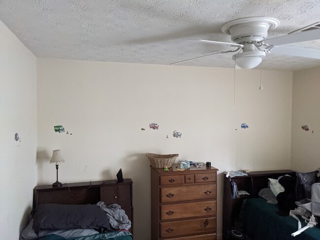 Building Photo - 845/847 Mitchell Bridge Road Duplex