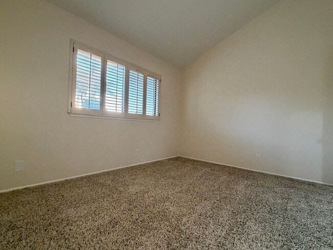 Building Photo - Claremont PUD For Lease