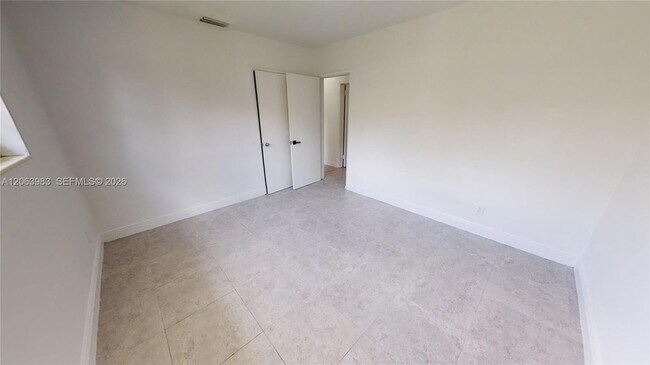 Building Photo - 490 NW 90th St