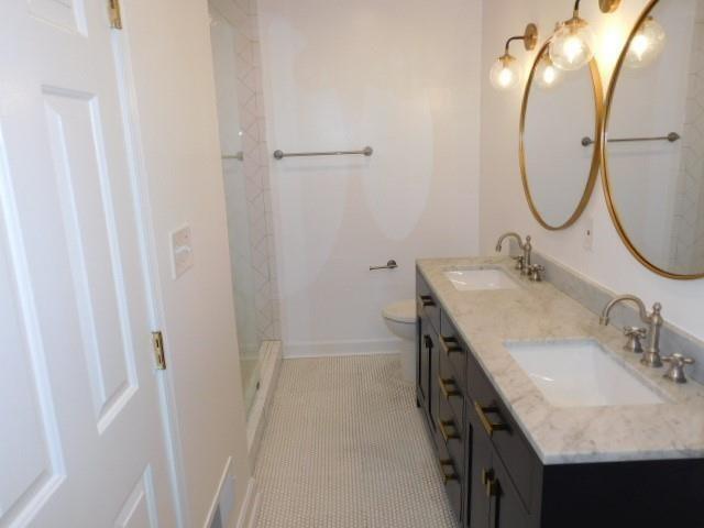 Building Photo - 4115 Pine Heights Dr NE