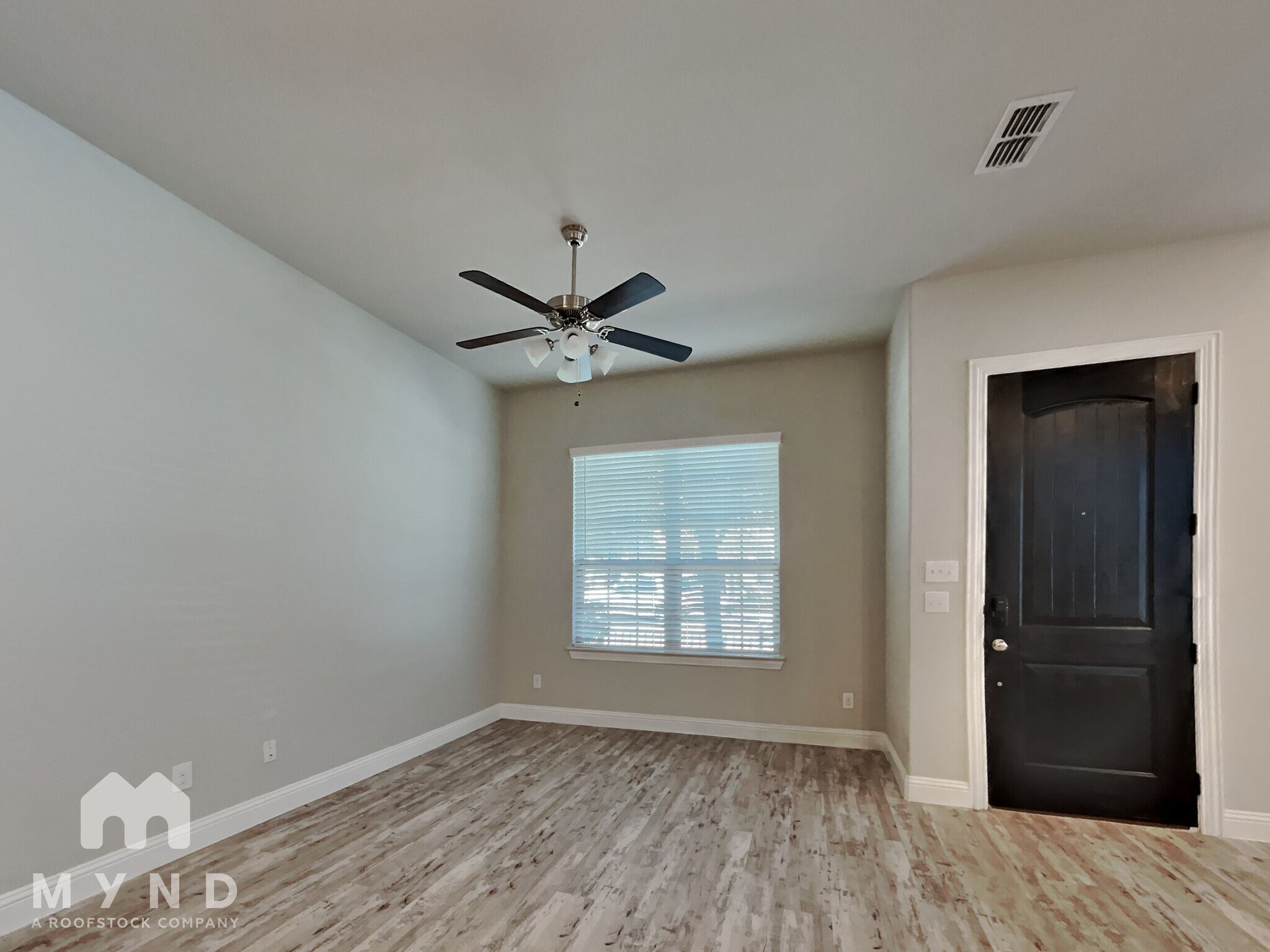 Building Photo - 6288 Rilla St