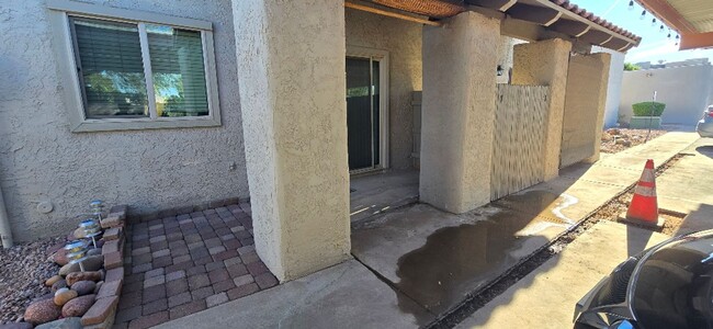 Building Photo - ucvilla7