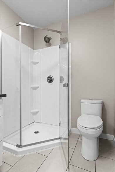 Building Photo - 501 23rd Ave S