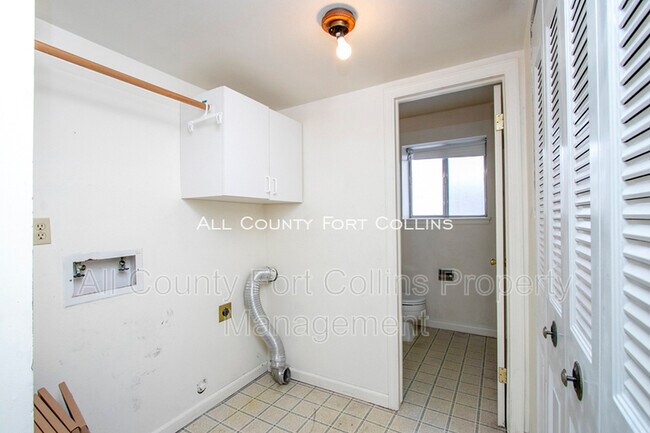 Building Photo - C406 Chukar Ct