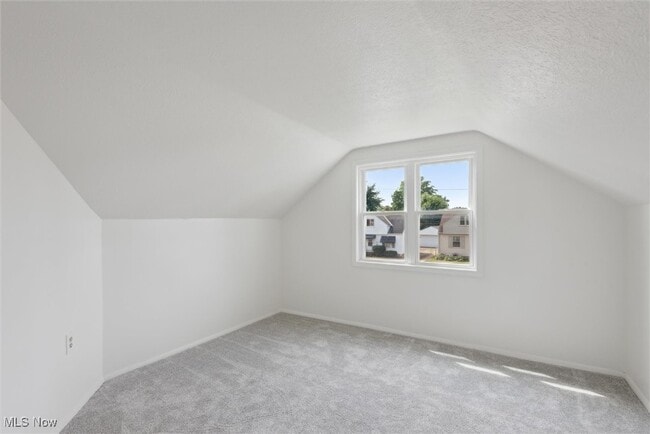 Building Photo - 13849 Shady Oak Blvd