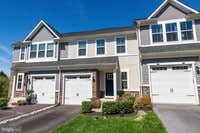 Building Photo - 157 Mulberry Dr