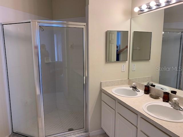Building Photo - 16644 Fresh Meadow Dr