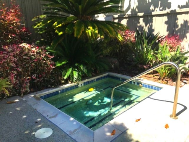 The Spa - 1327 La Palma St