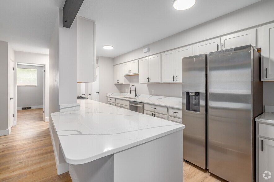 Primary Photo - TERRA - State Road