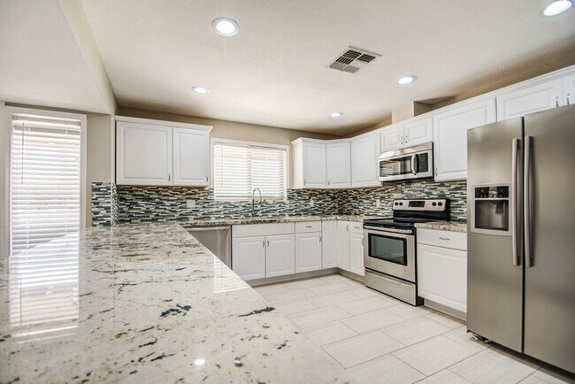 Primary Photo - Beautifully remodeled corner 4/2 with pool...