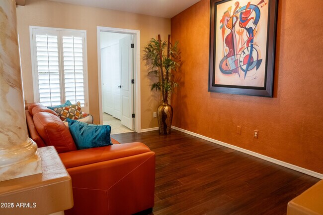 Building Photo - 13612 W Windsor Blvd