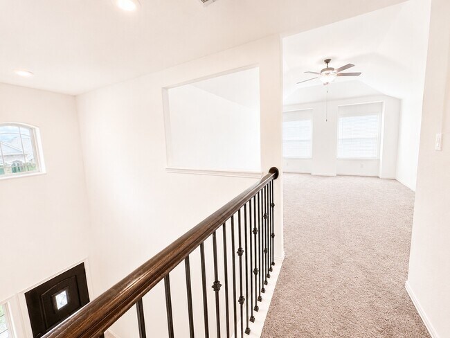 Building Photo - 20015 Matador Ridge Dr