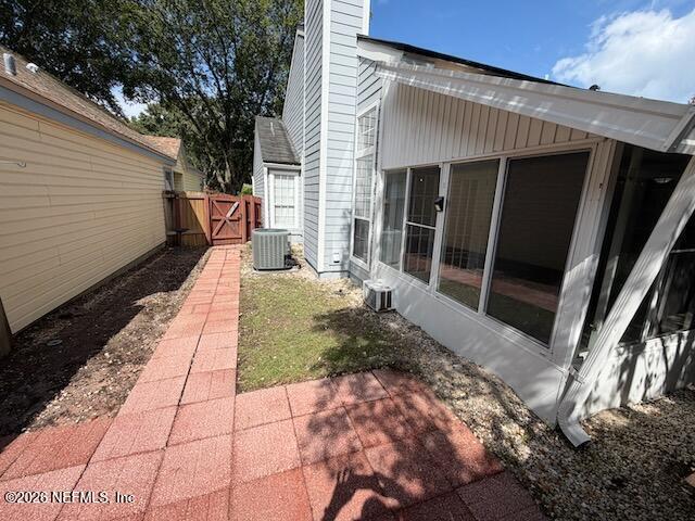 Building Photo - 7755 Mystic Point Ct E