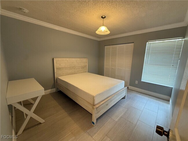 Building Photo - 7012 Constitution Blvd