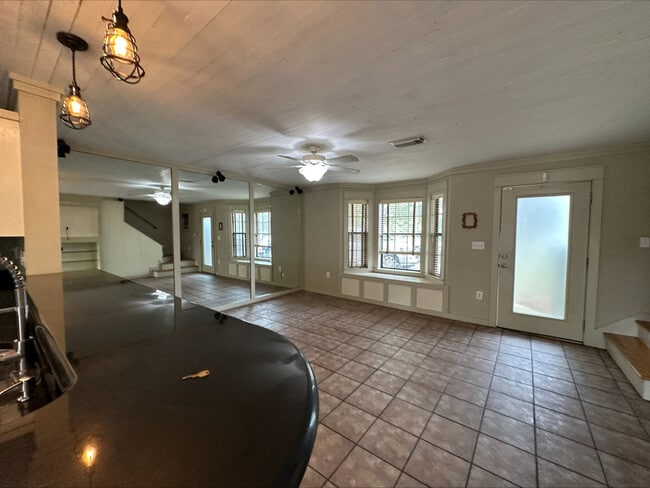 Building Photo - 59 Wedge Ct