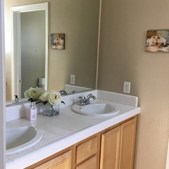 Building Photo - 7652 Stone Bluff Way