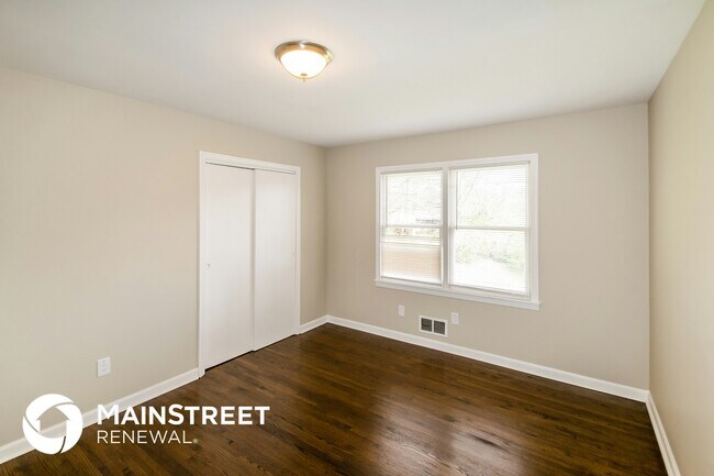Building Photo - 232 Sunhill Rd NW