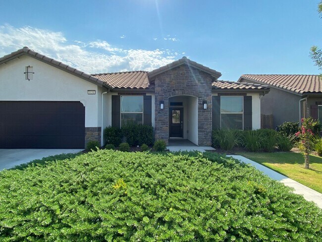 Primary Photo - Lovely Newer Home with solar included.