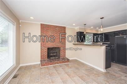 Building Photo - 708 Mt Vernon Dr