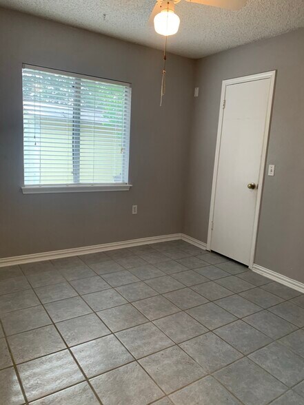 Bedroom2 - 9811 Covered Wagon