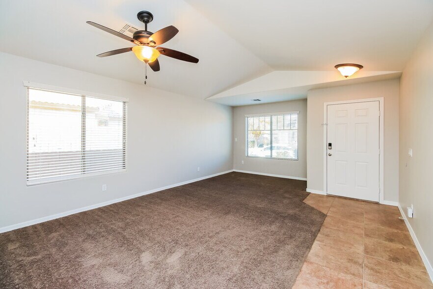 Building Photo - 2783 E Cowboy Cove Trail