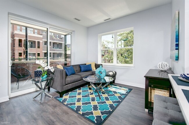 Building Photo - 1 br, 1 bath  - Duet - 904 401