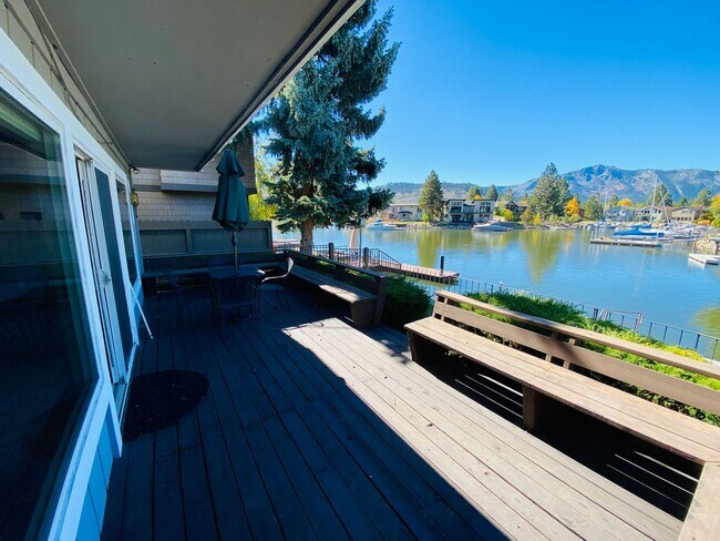 Building Photo - 3 bed 3 bath house for rent in the Tahoe Keys