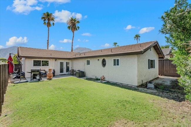 Building Photo - 53705 Avenida Diaz