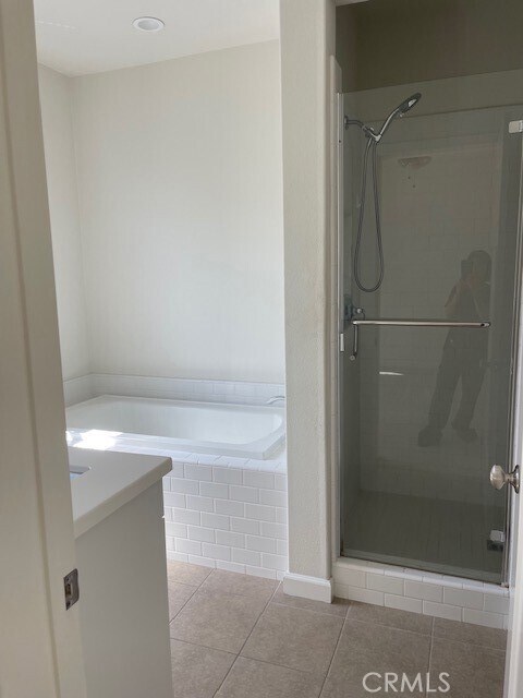 Building Photo - 111 Holly Springs