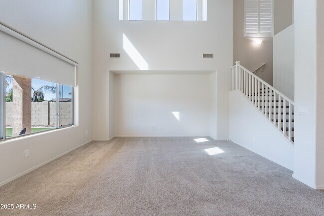 Building Photo - 12307 W Villa Hermosa