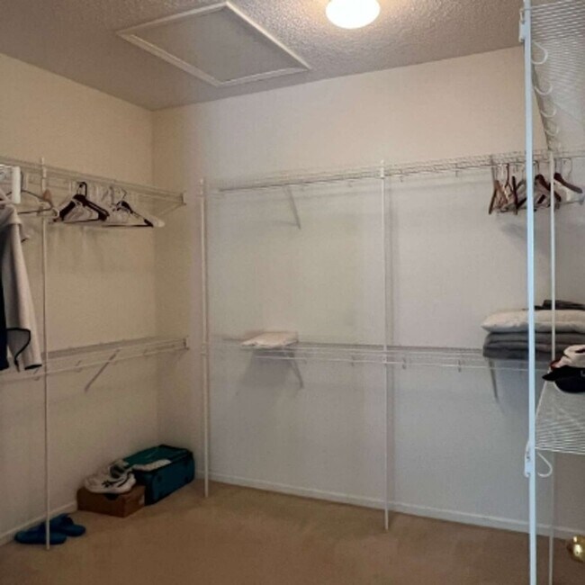 Building Photo - 133 Stratford Village Way