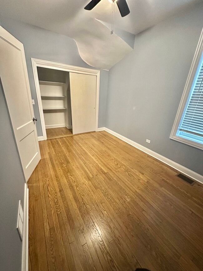 Building Photo - 12613 Maple Ave