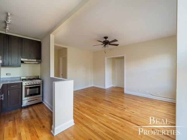 Building Photo - 1 bedroom in CHICAGO IL 60640