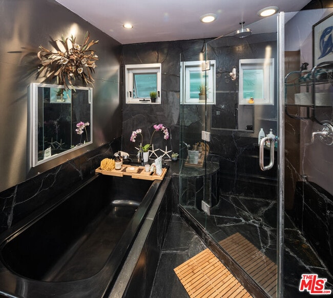 Building Photo - 8147 Mulholland Terrace