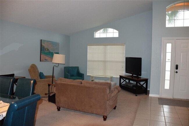 Building Photo - 1214 Solana Cir