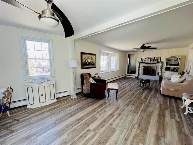 Building Photo - 109 Rogers Ave