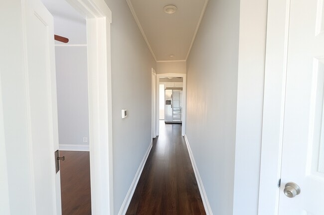 Building Photo - 2839 N Newland Ave