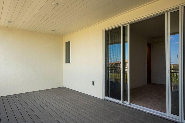 Building Photo - 9814 Bucklow Hill Dr