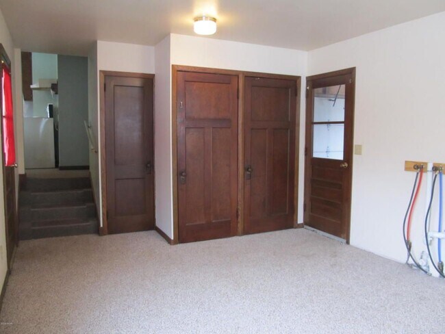 Building Photo - 99 4th St