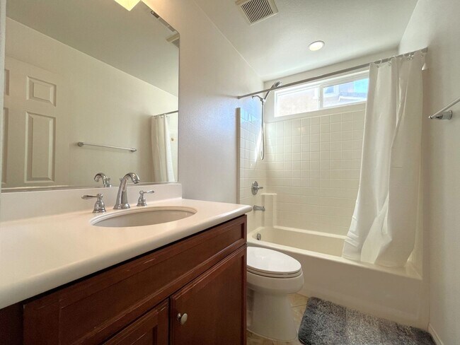 Building Photo - 7143 Leighton Dr