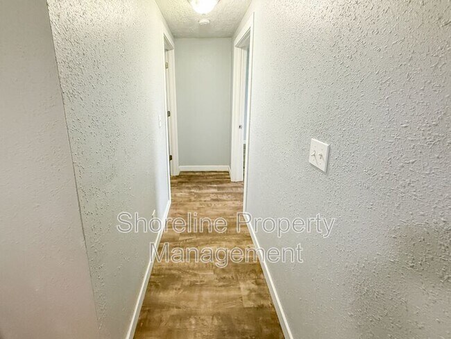 Building Photo - 109 E Belmont St