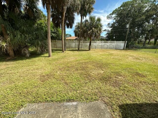 Building Photo - 1235 Karlovy Ave NW