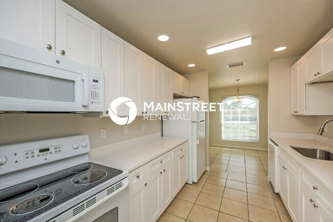 Building Photo - 3 Bedroom Pet-Friendly Home in Lehigh Acres, FL with Main Street Renewal