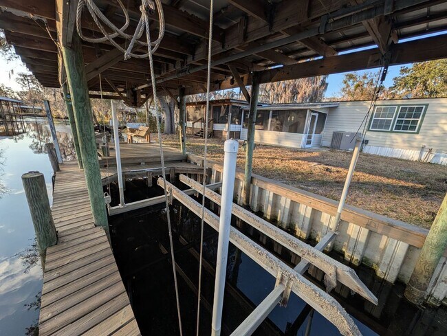 Building Photo - 3BR/2BA Home in St. Augustine Near everyday amenities