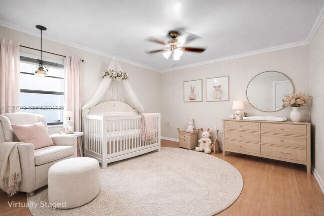 Building Photo - 4020 N Hills Dr