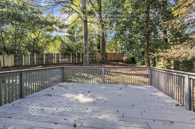 Building Photo - 6017 Happy Trails Ct