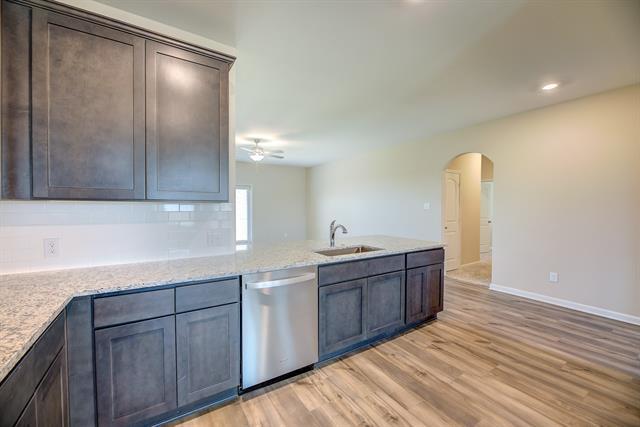 Building Photo - 1717 Cotton Blossom Ln